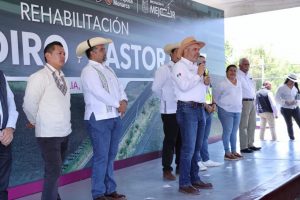 Rehabilitación de tramo carretero Puruándiro-Pastor Ortiz-Morelia Informativo1