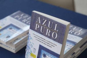 Presentación del libro “Azul Puro”, de Bernardo León Olea-Morelia Informativo2
