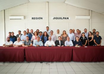 Bedolla y liderazgos de Jiquilpan unen fuerzas contra el impuesto a remesas-Morelia Informativo