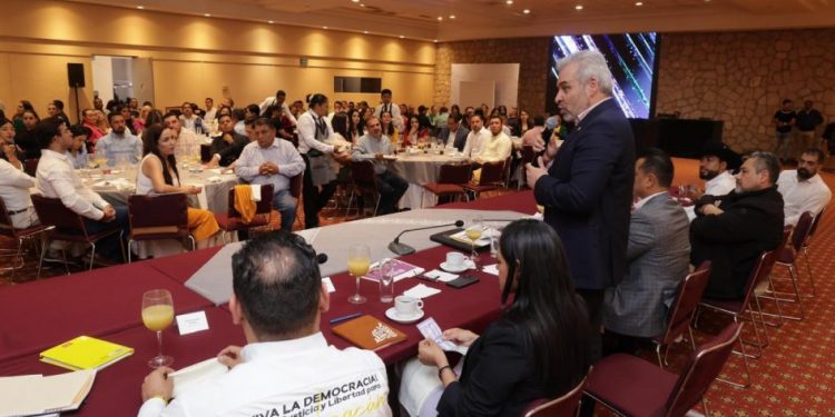 Apoyo y desarrollo en los municipios: Alfredo Ramírez Bedolla-Morelia Informativo