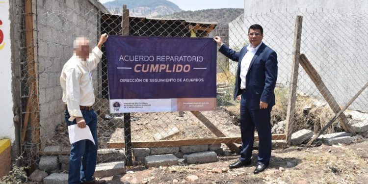 Celebra CMASC acuerdo reparatorio y restituye inmueble a su legítima propietaria en Charo