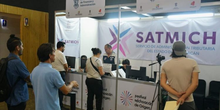 Condonación de multas y recargos en renovación de licencias de conducir extemporáneas: Navarro García