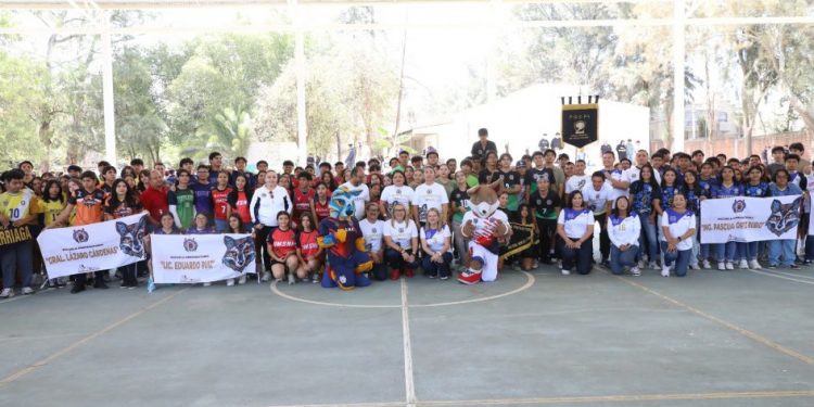 Inauguración de la Liga Deportiva del Bachillerato Nicolaita: Yarabí Ávila-Morelia Informativo