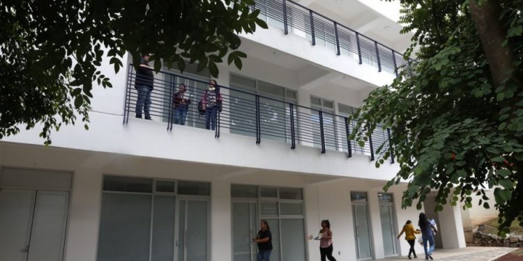 Facultad de Psicología pionera en la formación innovadora de profesionales-Morelia Informativo