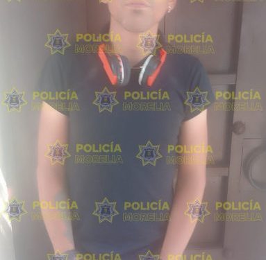 Policía Morelia detiene a presunto responsable de robo de celular