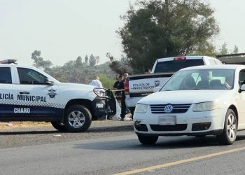 Hallan a dos hombres ejecutados en la carretera Morelia-Maravatío