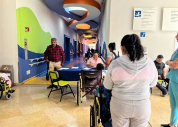 DIF Michoacán tramita credencial a personas con discapacidad
