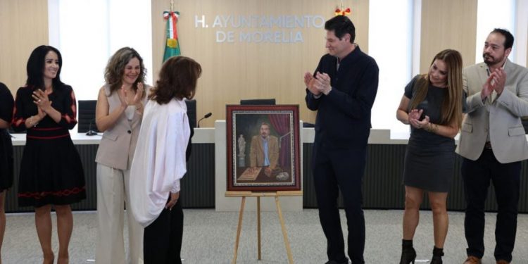 Homenaje del primer actor Manuel Guízar: Alfonso Martínez Alcázar-Morelia Informativo