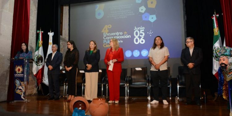 4° Encuentro de Comunicación Pública de la Ciencia-Morelia Informativo