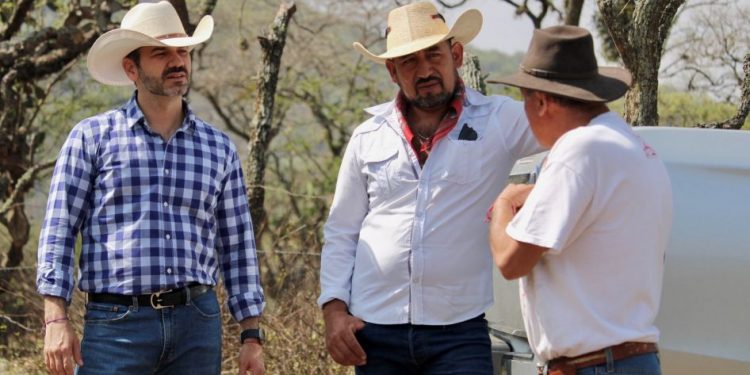 Compromiso con tenencias y ejidos del municipio: Yankel Benítez-Morelia Informativo