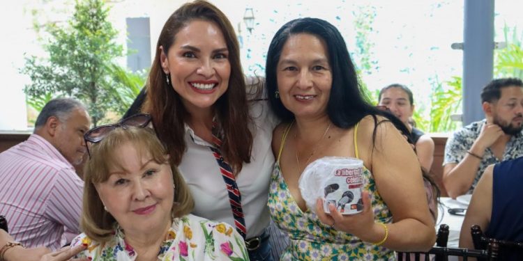 Nalleli Pedraza reconoce la importancia de garantizar la libertad de expresión-Morelia Informativo