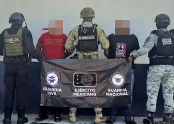 SSP y Defensa detienen a dos hombres armados en Buenavista