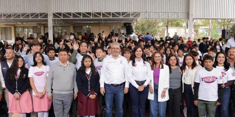 Arranca Bedolla programa para pintar y transformar escuelas en entornos de paz