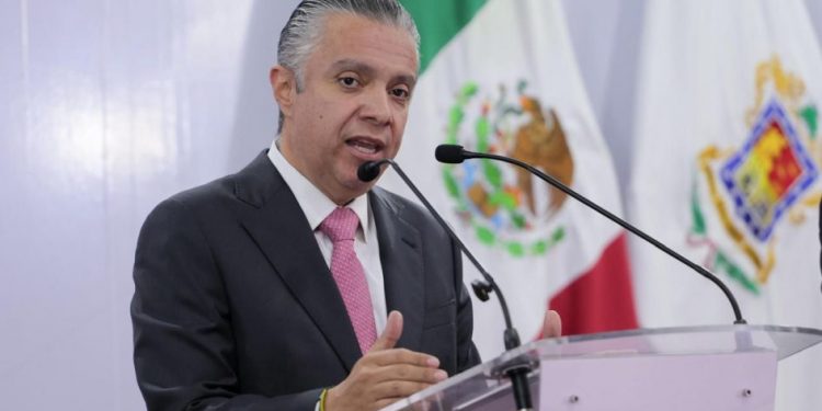 Gobierno de Michoacán simplifica trámites con ventanilla digital: Navarro García