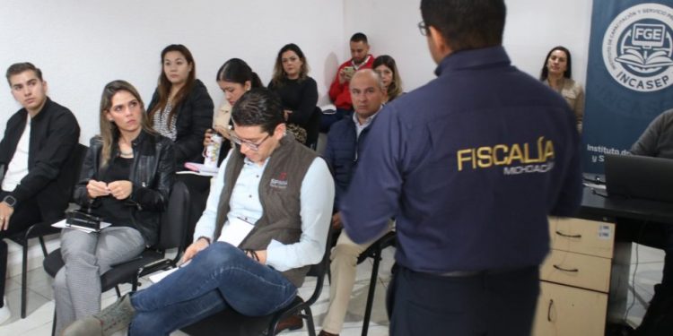 Fiscalía General capacita a personal del SIPINNA en materia de protección de los derechos de las infancias y adolescencias en la entidad