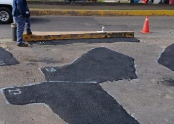 Gobierno de Morelia repara lateral de avenida Madero Poniente