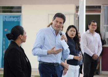 Entrega Alfonso Martínez, nuevos apoyos para la niñez moreliana