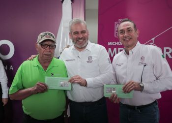 Sin contratiempos, emisión de visas del programa estatal Refami: Bedolla