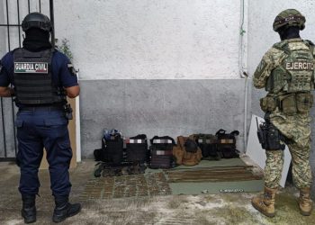 Aseguran mil 410 municiones de alto poder y chalecos alusivos a grupo delincuencial en Juárez: SSP