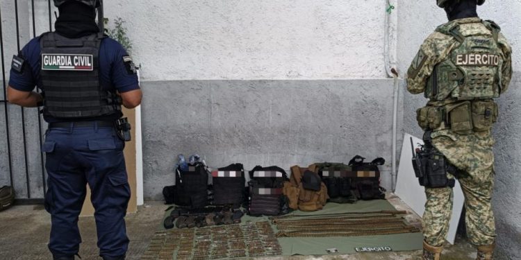 Aseguran mil 410 municiones de alto poder y chalecos alusivos a grupo delincuencial en Juárez: SSP