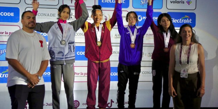 Taekwondo y atletismo le otorgan cinco medallas más a Michoacán: Cecufid