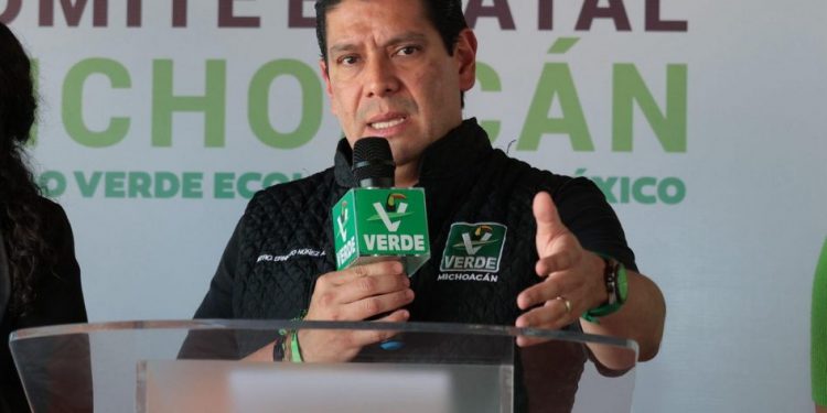 Ernesto Núñez destaca el compromiso de la presidenta Claudia Sheinbaum con Michoacán