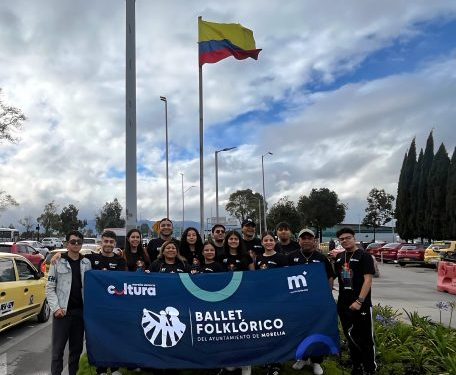 Llega Ballet Folklórico del Ayuntamiento de Morelia a Ibagué, Colombia