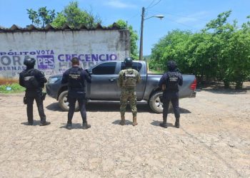 Dos fusiles y un vehículo asegurados en Lázaro Cárdenas: SSP