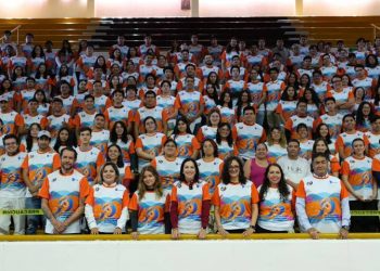 Michoacán abandera 220 estudiantes del Tec de Morelia para estancias científicas