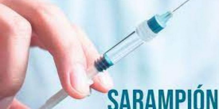 Vacuna contra sarampión disponible en centros de salud de Apatzingán: SSM