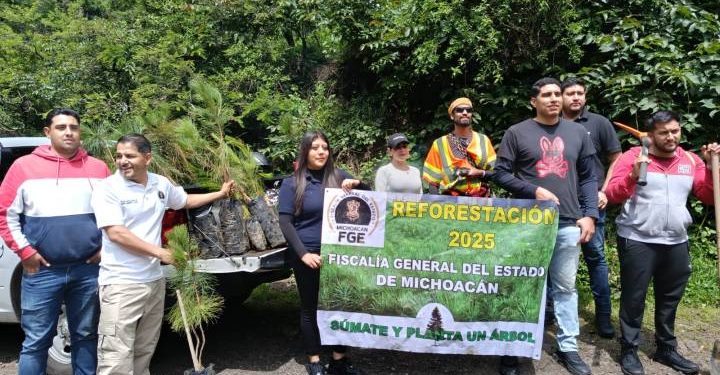 FGE realiza jornada de reforestación en zona natural protegida en Morelia