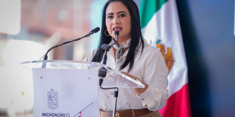 Modernización de Camiones Urbanos: Gladyz Butanda-Morelia Informativo