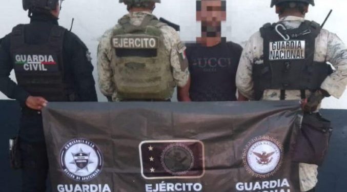 Asegurados explosivo y armamento tras operativo en Tierra Caliente; hay un detenido: SSP