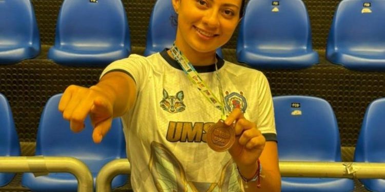 Karen Barrera ganadora de Medalla de Bronce en la Universiada Nacional 2025: UMSNH-Morelia Informativo