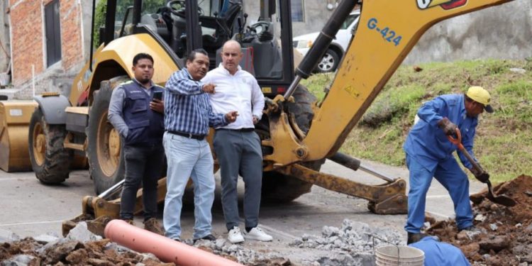 Adolfo Torres supervisa atención inmediata a colapso sanitario en Puerto de Buena Vista