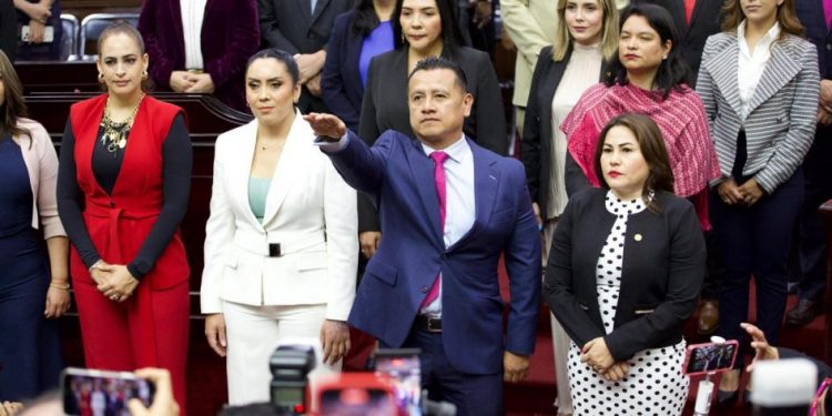 Designa 76 Legislatura a Carlos Torres Piña como Fiscal General del Estado-Morelia Informativo