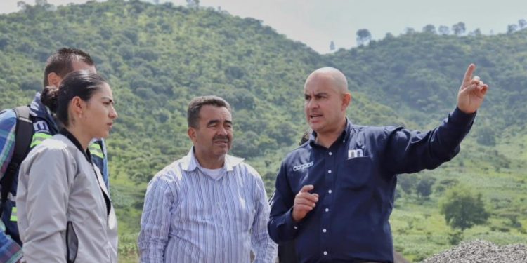 Supervisa Adolfo Torres avances del Acuaférico de Morelia en Lomas del Punhuato