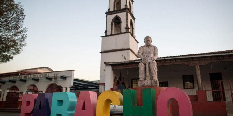 Paracho te espera para compartir la magia de su Feria Nacional de la Guitarra: Sectur