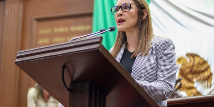 Impulsa Nalleli Pedraza incluir figura de Guía Sombra en Ley de Educación