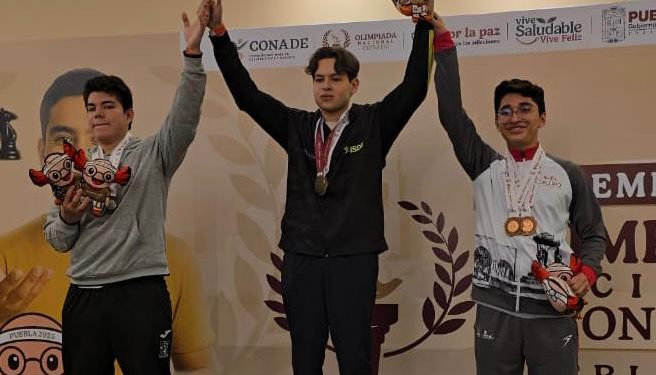 Michoacán se consolida en Olimpiada Nacional con medallas en canotaje y ajedrez