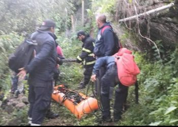 Hombre muere tras caer del Puente de Fierro en Zitácuaro