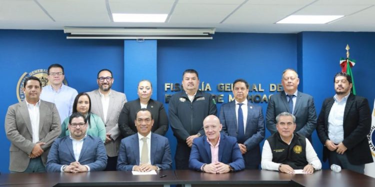Reafirman FGE y First Cash convenio de colaboración en materia de persecución de delitos
