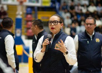 A poner todo su empeño desde el primer día de clase, convoca Yarabí Ávila a aspirantes a estudiar en la UMSNH