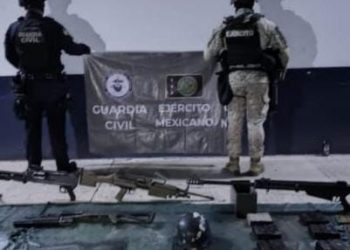 SSP y Defensa aseguran arsenal con barret, ametralladoras y granadas en Aguililla