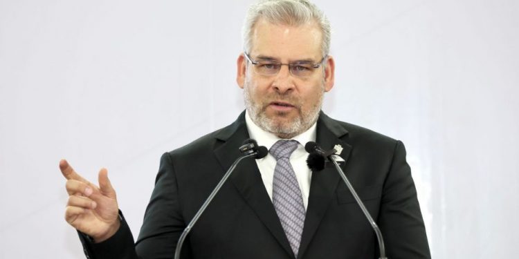 Michoacán combate la delincuencia en coordinación con la Federación y colaboración de EU: Bedolla