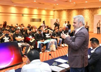 Garantiza Bedolla seguro de vida para rondas comunitarias certificadas de autogobiernos