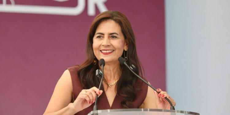 Incremento retroactivo a docentes se entrega el 31 de julio: Gabriela Molina