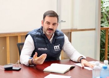 Yankel Benítez fortalece comunicación con vecinas y vecinos de Fresnos y Las Arboledas