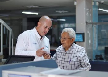 Refuerza Adolfo Torres la atención ciudadana directa en el Ooapas