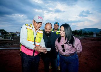 Macroglorieta de Villas del Pedregal: Gladyz Butanda-Morelia Informativo